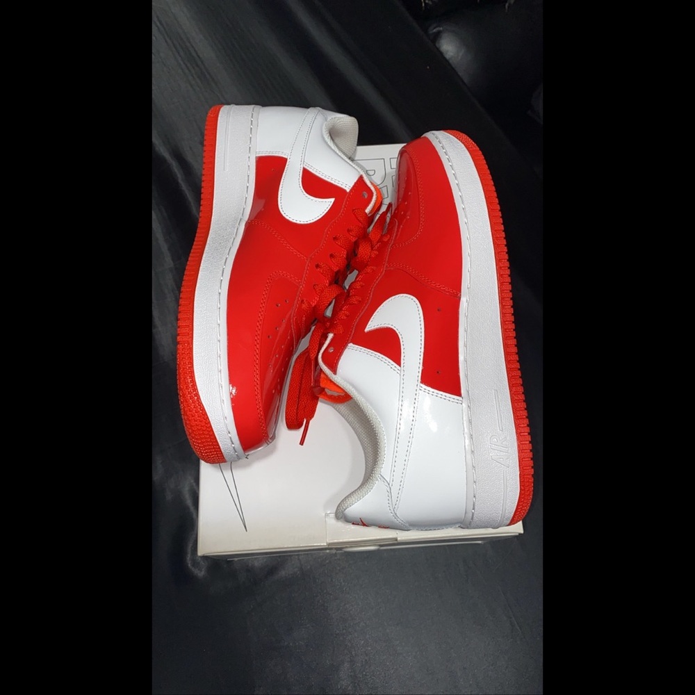 Nike Air Force 1